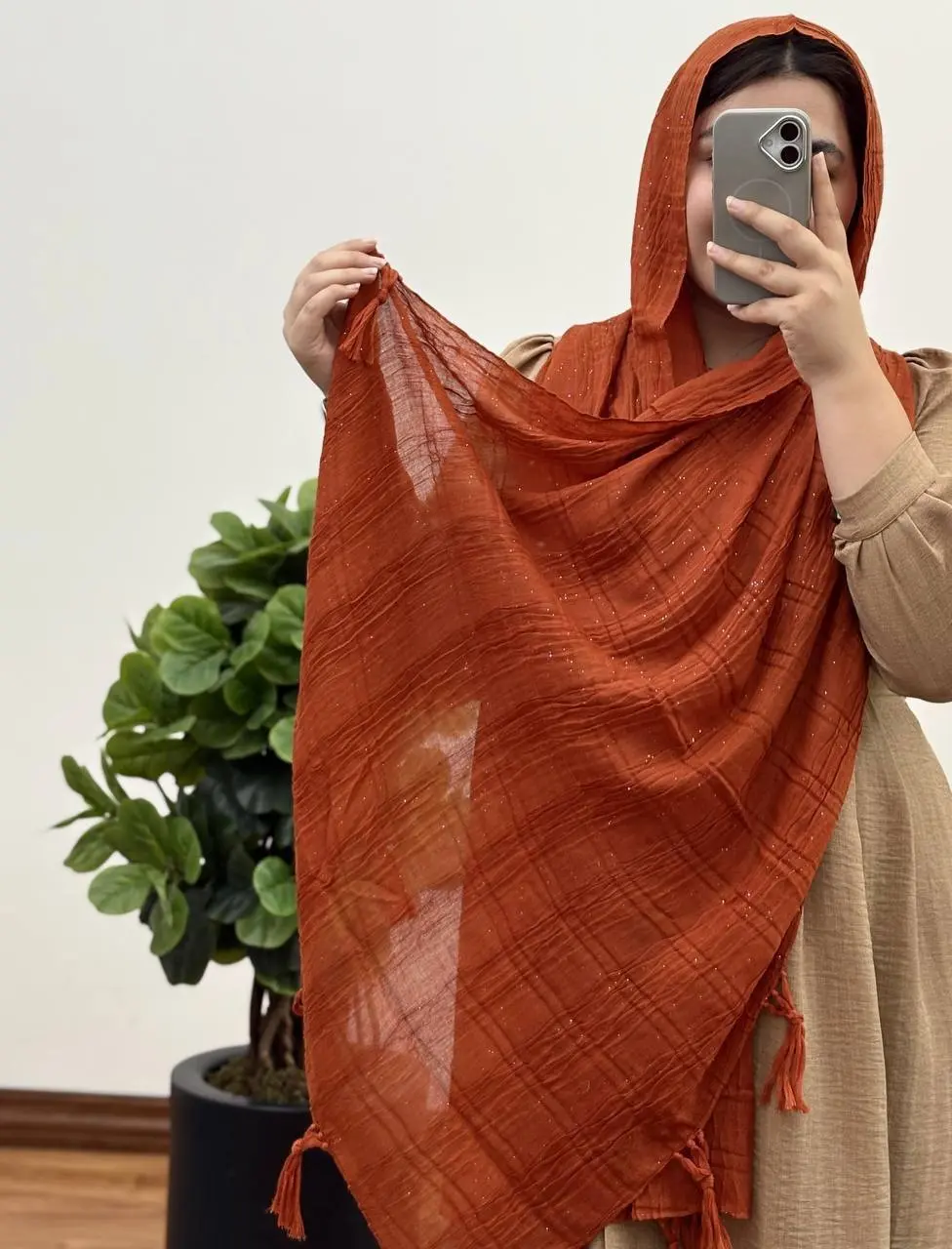 شال ریشه بلند اکلیلی